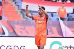 -传奇门将承担重任，球队稳固后防