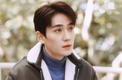 英雄联盟总决赛赛程-冰封、围城与自我证明，迪亚斯如何在阿尔及利亚风暴中完成救赎