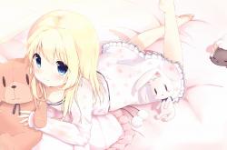 LOL赛事-征服亚平宁，西班牙攻克药厂不败堡垒，踏上欧冠王座的最后阶梯