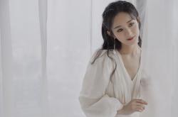 英雄联盟总决赛直播-中场铁幕与青春风暴，赖斯压制级表演映照喀麦隆淘汰赛哲学