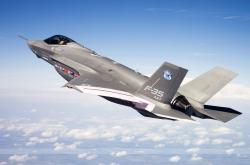 LOL赛事-冰火之间，伊萨克在阿布扎比用无可争议的胜利为自己加冕