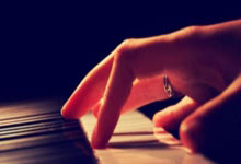 拜仁封神夜！数据铁幕锁死姆巴佩，欧冠登顶的终极密码