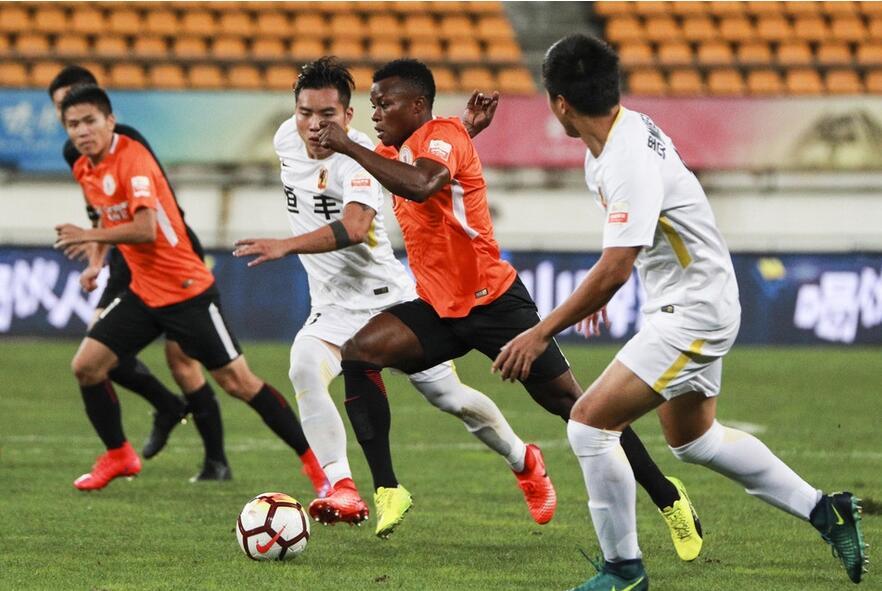 非洲球队主场作战，士气昂扬的简单介绍