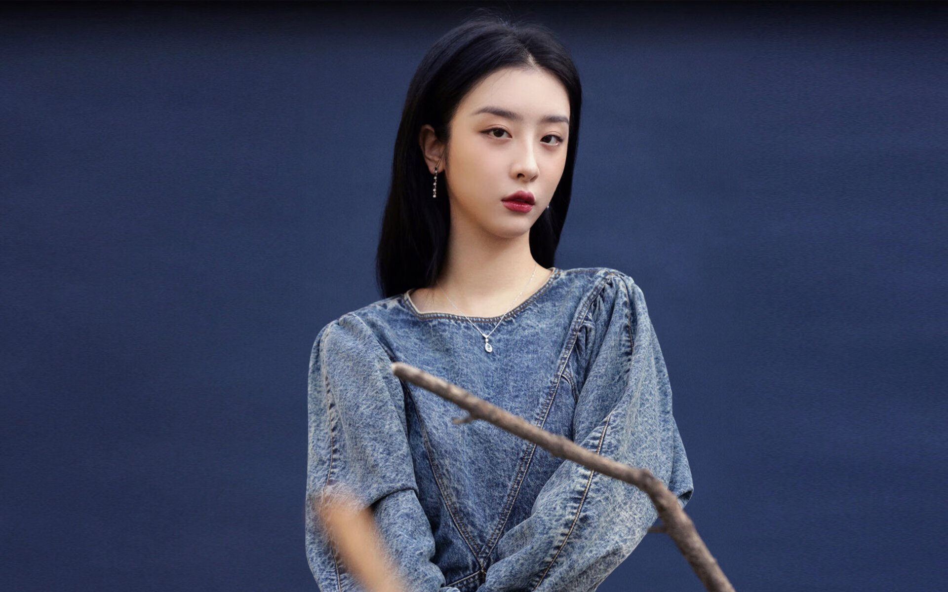 暗夜破晓，新疆男篮逆转深圳，拉梅洛·鲍尔点燃天山之魂