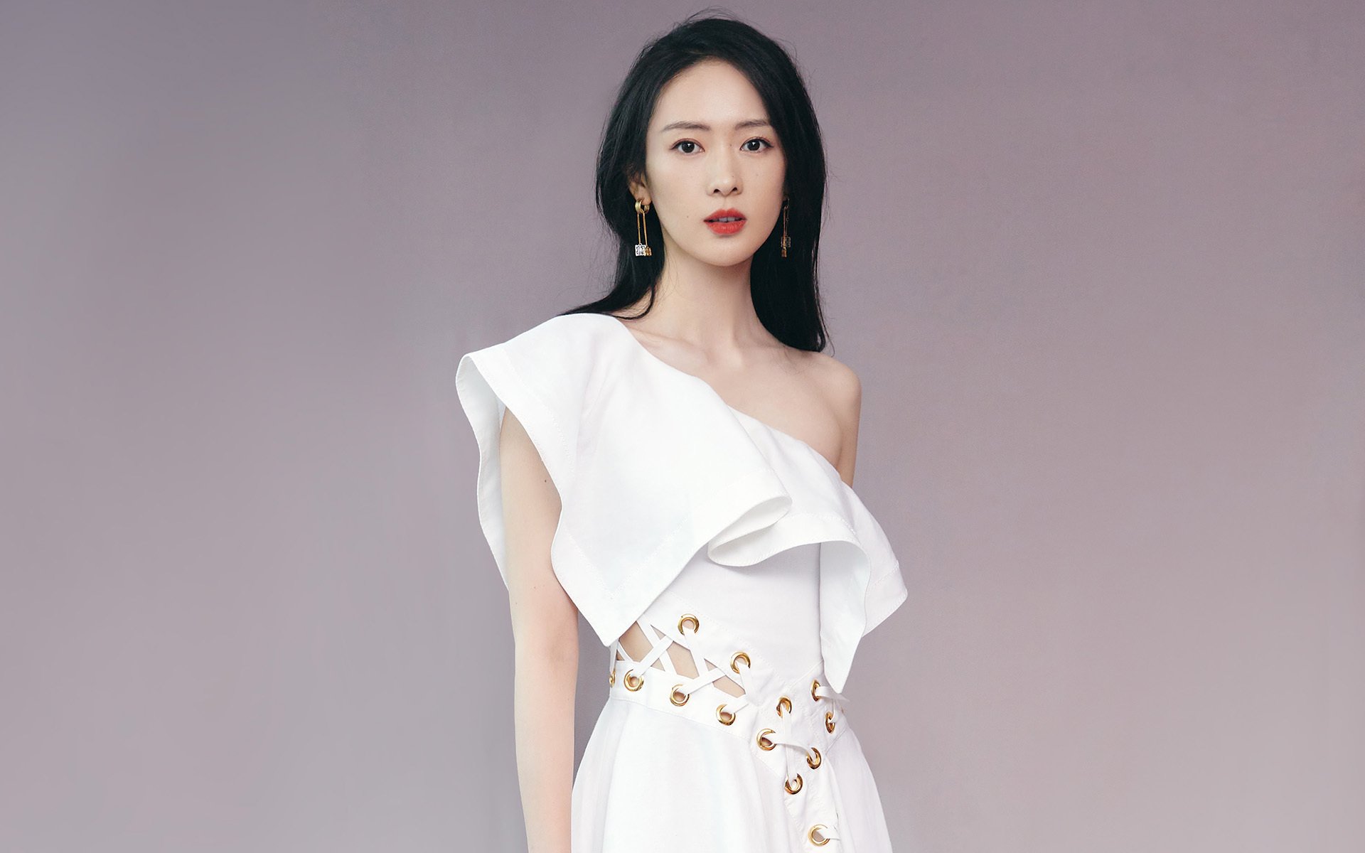 绿茵场与硬木地板的交响,意甲德比火药味十足,篮网闪电战击溃骑士