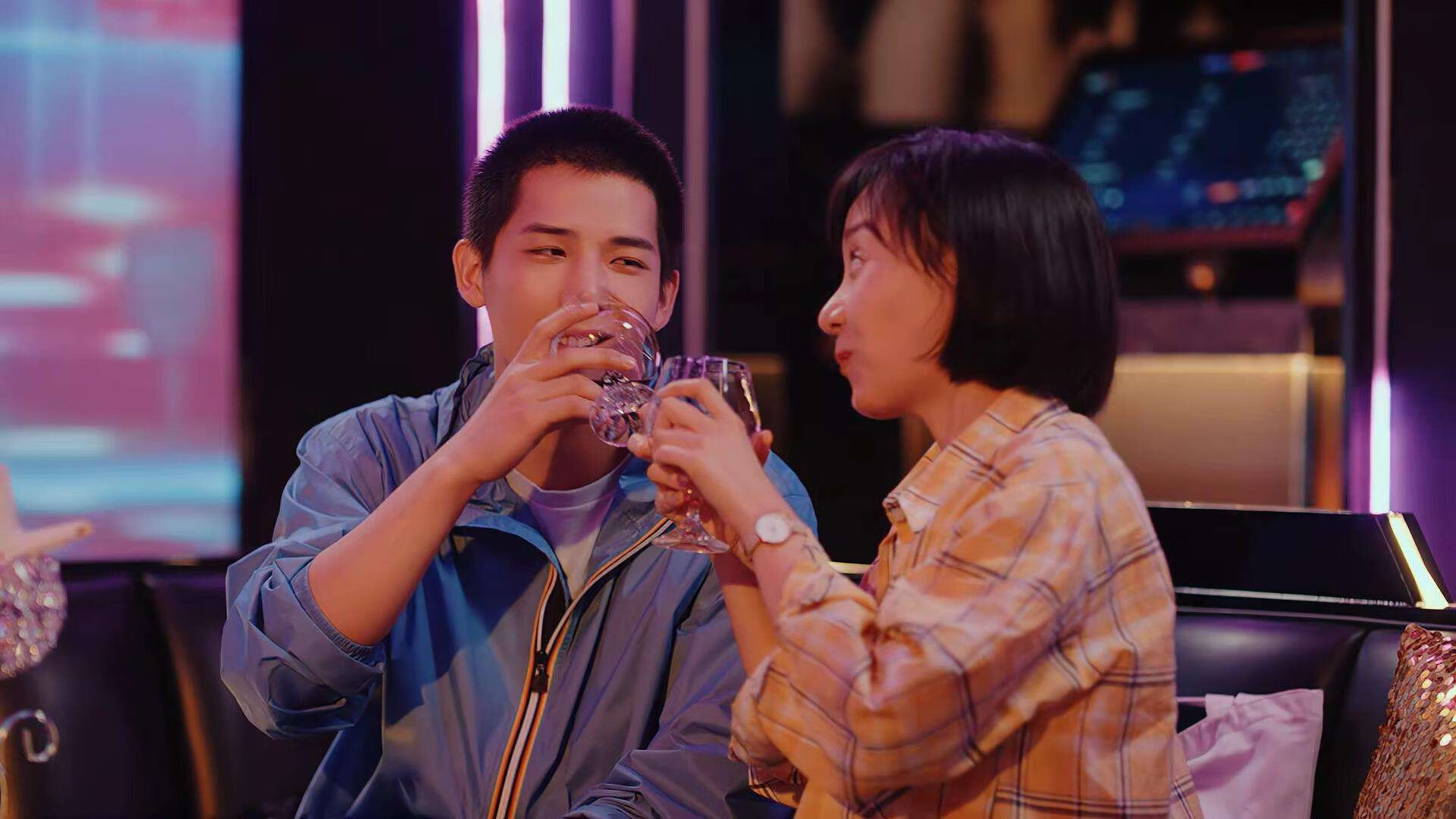 布雷默的防守艺术，沙特与加纳对决中的教科书表现